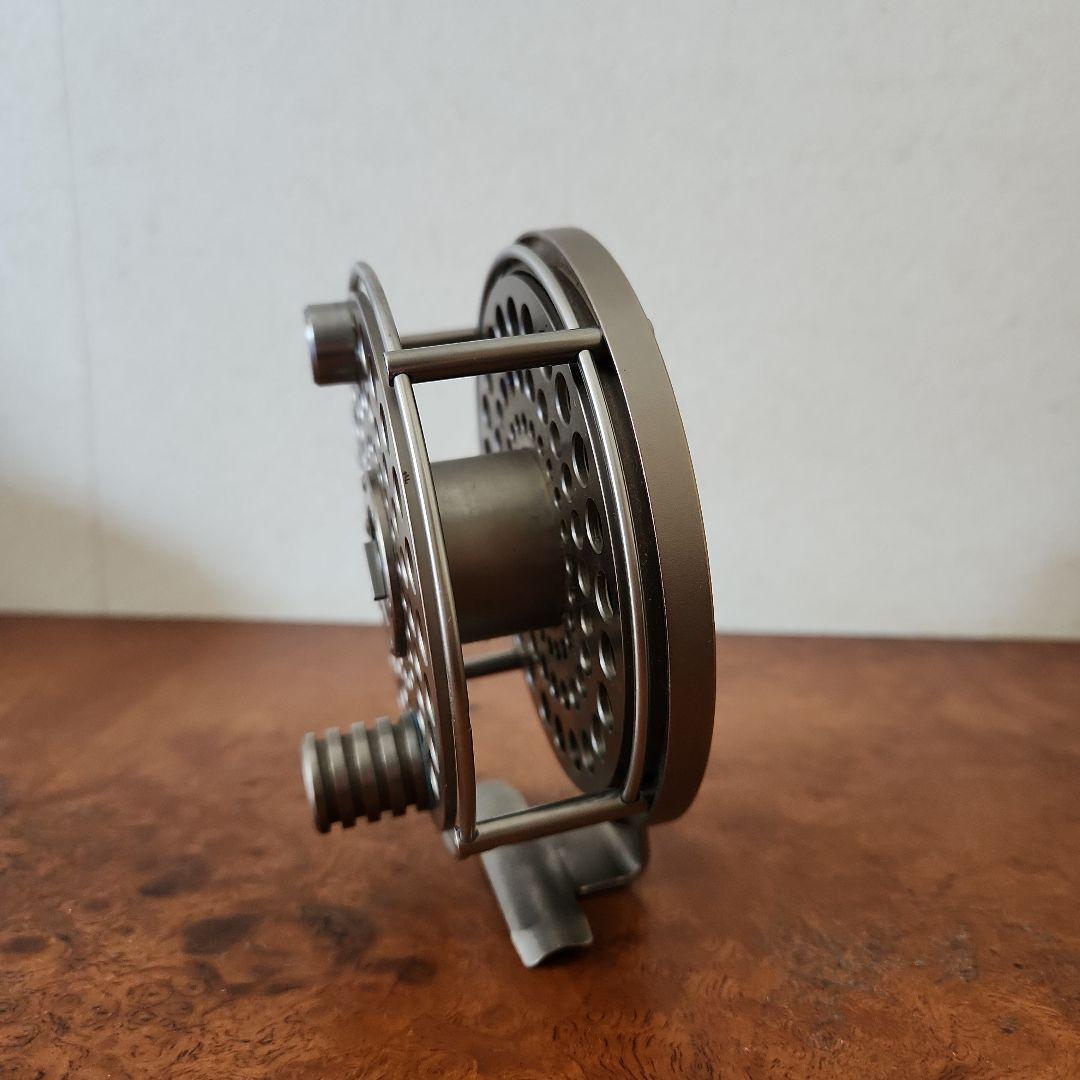 未使用美品　Ari.t.Hart アリハート　ソルトウォーターリールS3