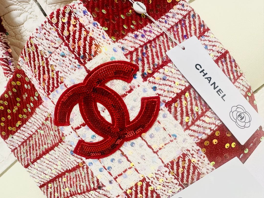 CHANELシャネル☆ノベルティ新品未使用ツイードトートバッグ赤白スパンコール