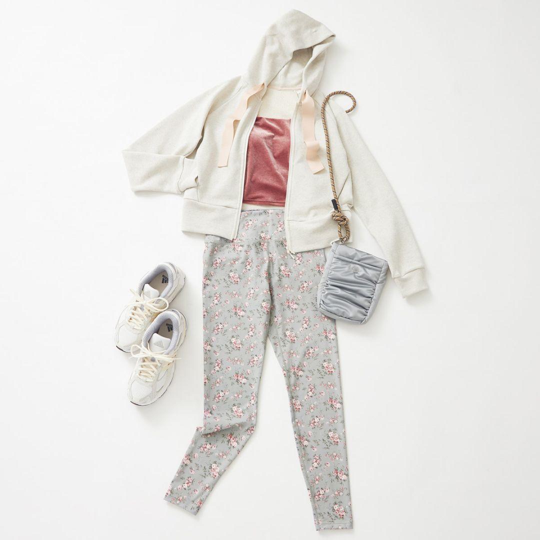 【タグ付新品未使用品】チャコット　プチローズプリントレギンス