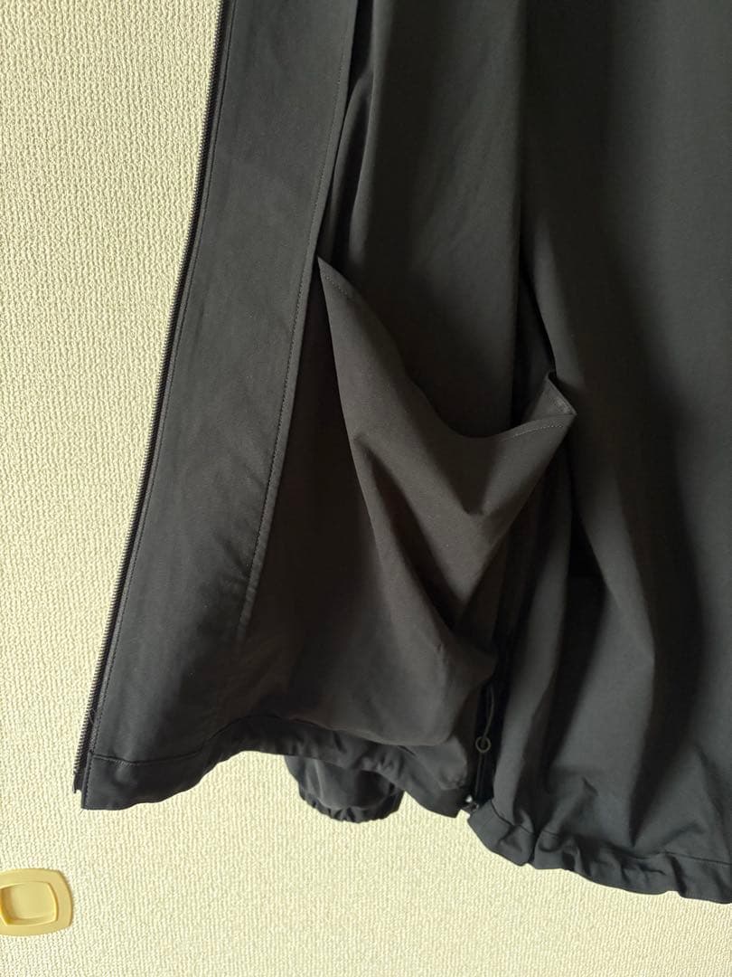 フレッシュサービス　CORPORATE TRACK SUIT