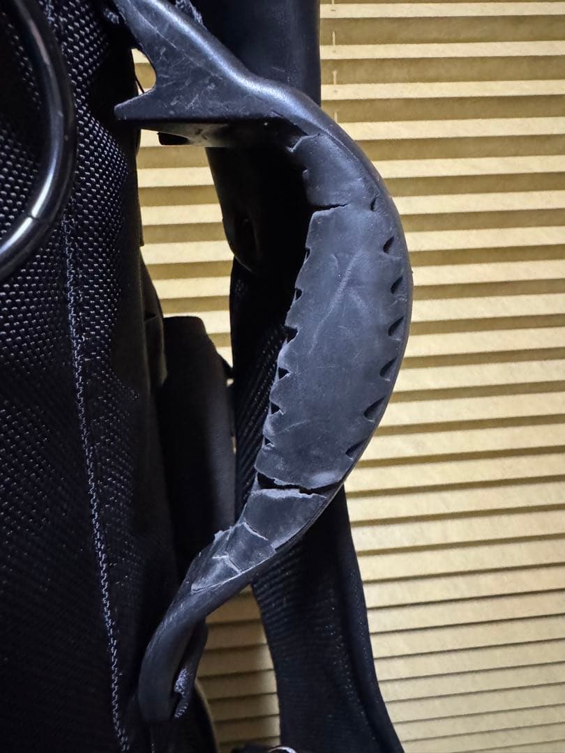 NEW ERA ゴルフキャディバッグ ブラック×シルバー