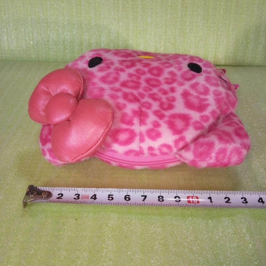 ハローキティ　ヒョウ柄　ポーチ　桃色　ピンク　ぬいぐるみショルダーポーチ