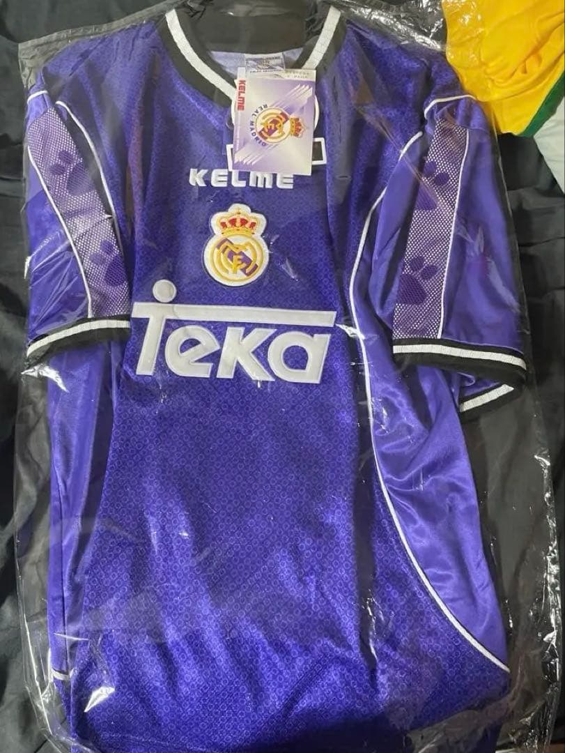 ロベルトカルロス　レアル・マドリード　アウェイユニフォーム