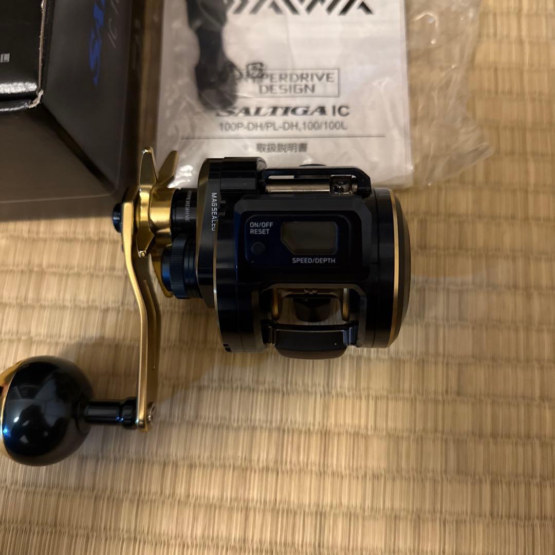 【極美品】　ダイワ　ソルティガ　IC 100L 左巻き　②