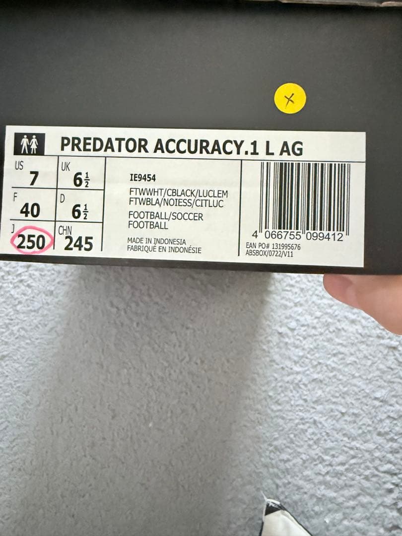 adidas Predator サッカーシューズ ホワイト/ライムグリーン