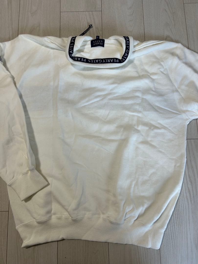 【新品】 PEARLYGATES トレーナー レディースL
