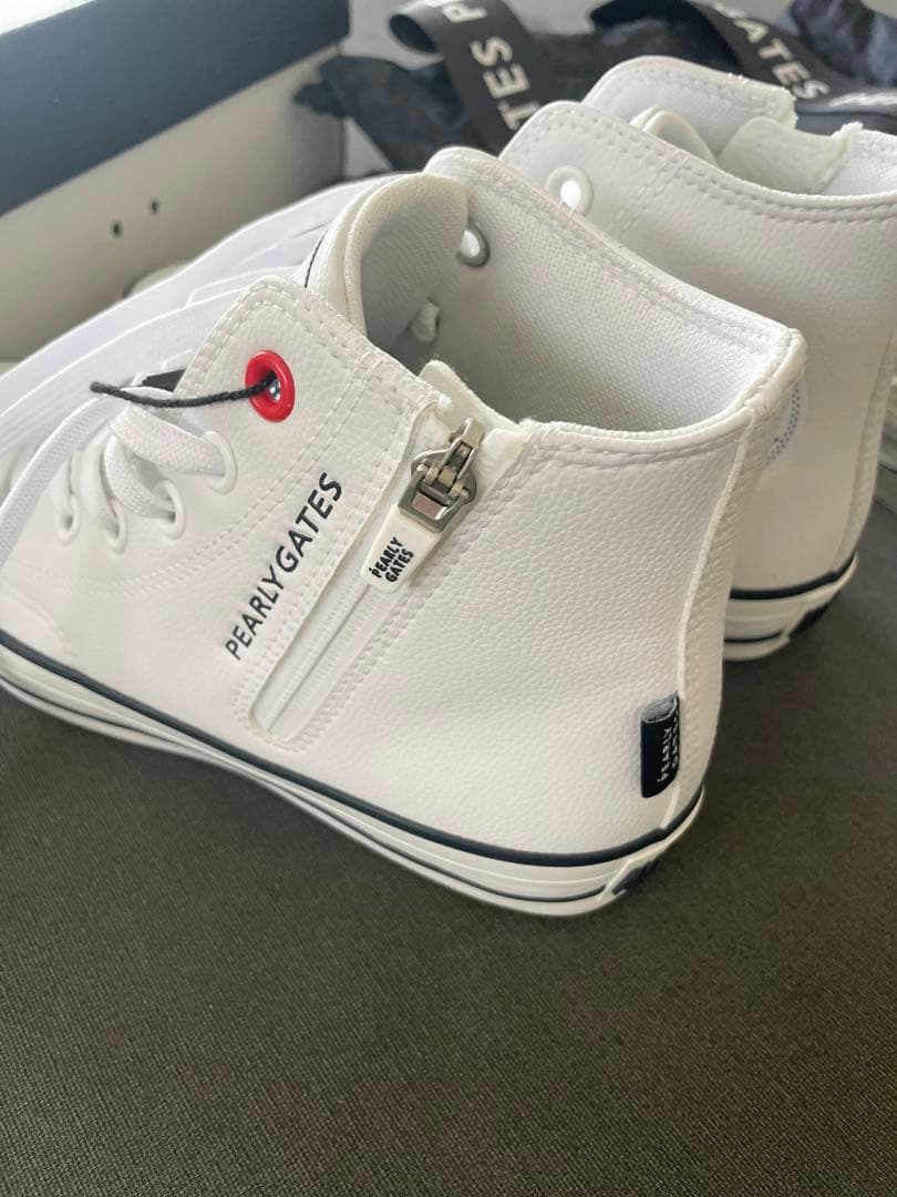 新品未使用パーリーゲイツ×コンバース　23、5cm ゴルフシューズ