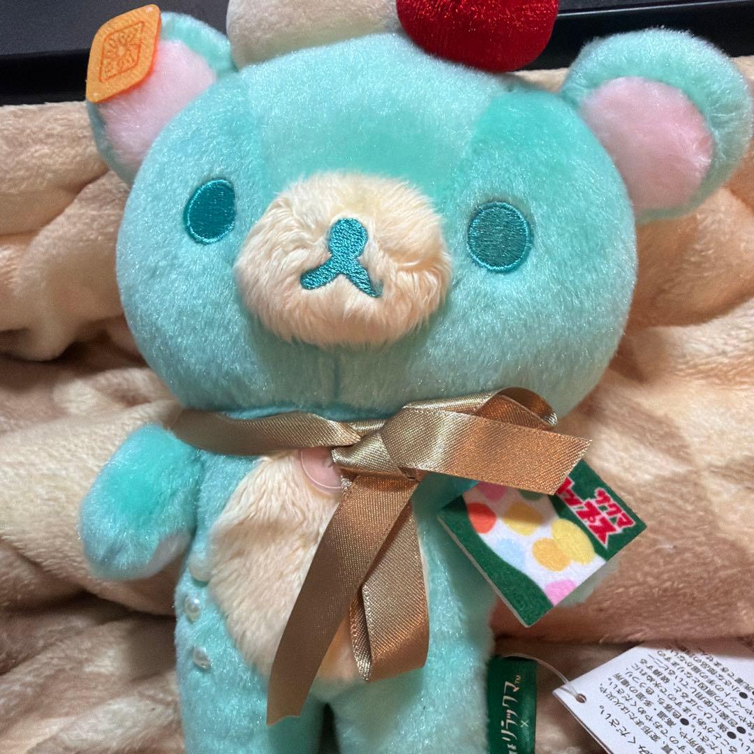 サクマドロップコリラックマぬいぐるみ。