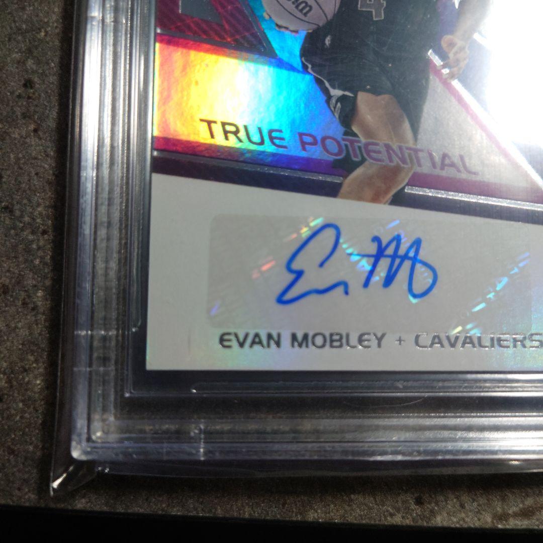 その他 Evan Mobley RC Auto panini