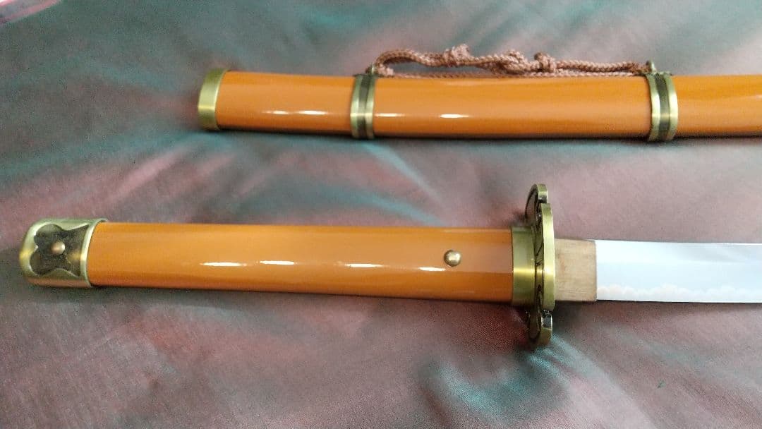 【金属刀身】髭切 模造刀 武具 日本刀 刀剣乱舞 コスプレ 太刀 模擬刀 刀剣