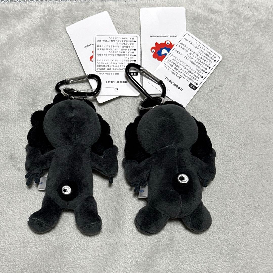 黒ミャクミャク カラビナ付きマスコット 2種セット 座り 立ち ブラック