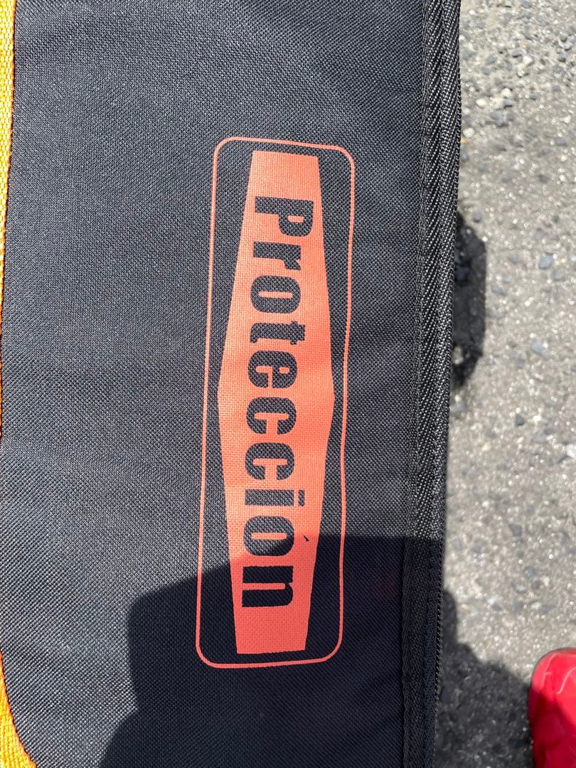 Crème ケンシロウ