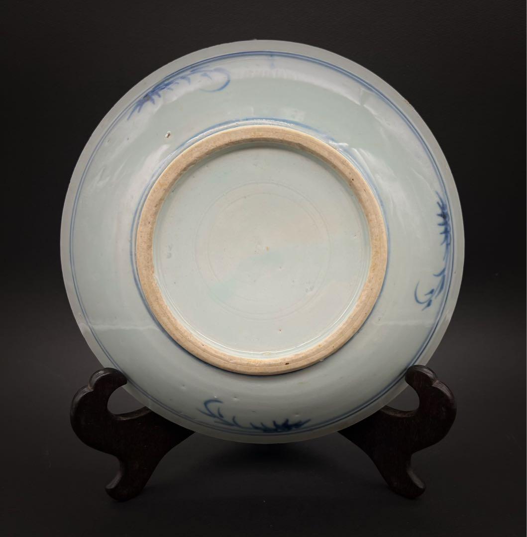 中国美術 古玩 明代骨董品 青華博古紋樣染付大皿 飾り皿