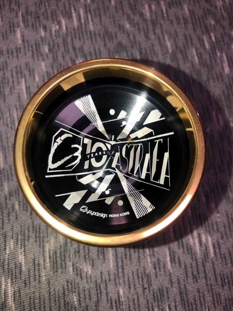 アストレア　１０周年記念ロゴバージョン