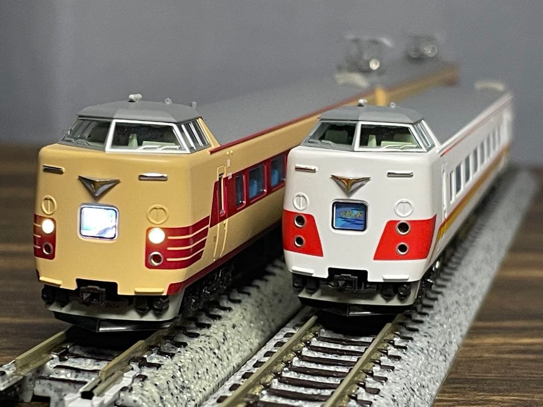 【加工品】KATO 381系 国鉄色,スーパーくろしお色 混色6両セット