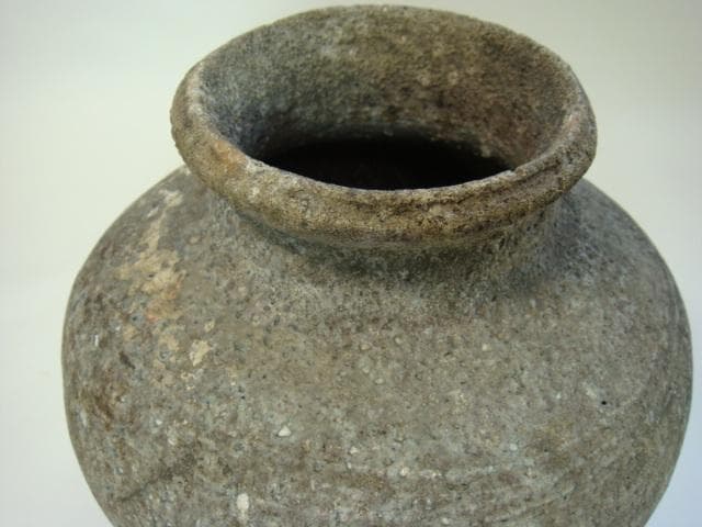 壷■かなり古い越前焼き船壷 素焼き 古壺 花瓶 花器 置物 時代物 骨董 室町■