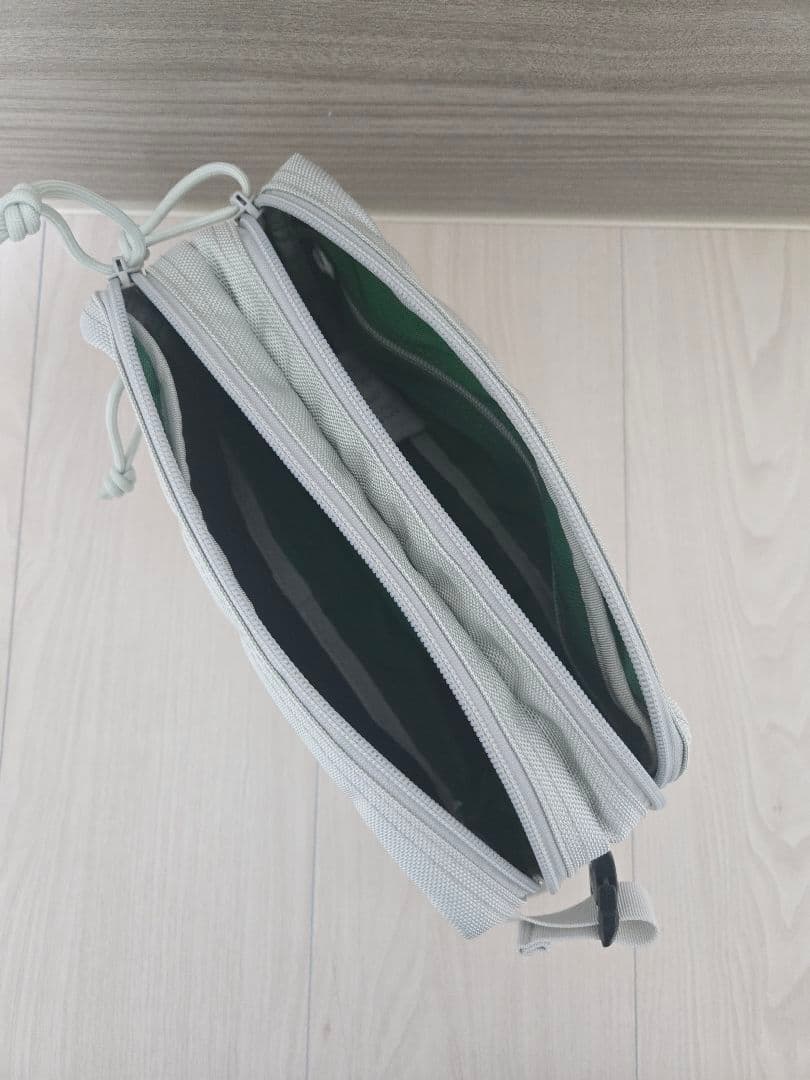 【非売品】BRIEFING CUP 2025 ダブルジッパーポーチ