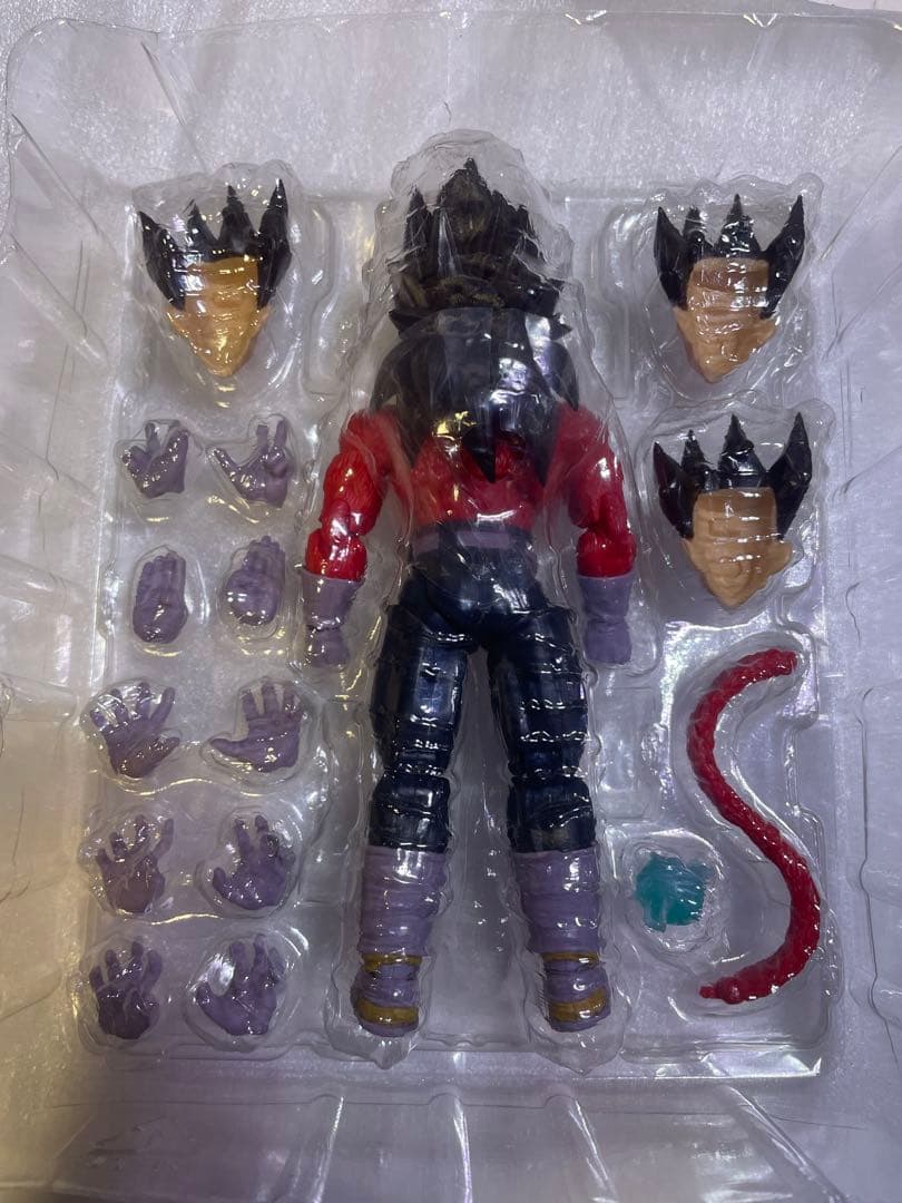 S.H.Figuarts スーパーサイヤ人4 ベジータ