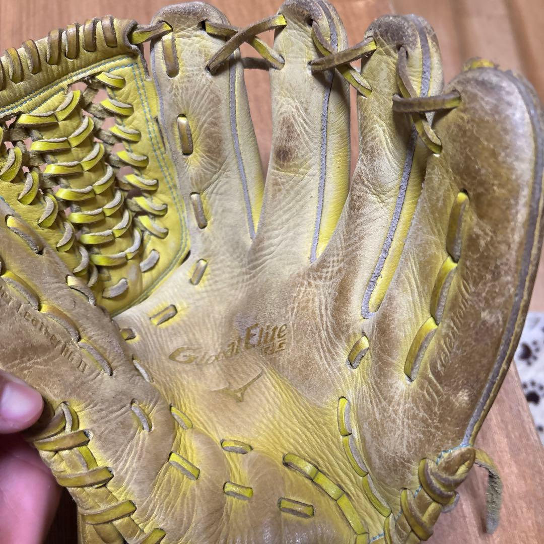 Mizuno グラブエリート イエロー