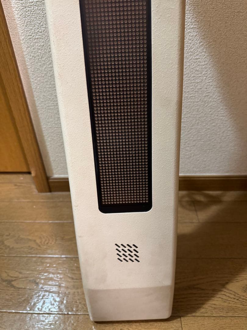 東京メトロ千代田線06系ドア鴨居部モニター