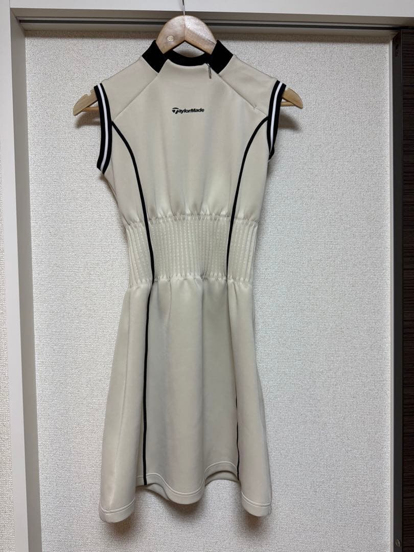 TaylorMade レディース ゴルフ ワンピース M ベージュ