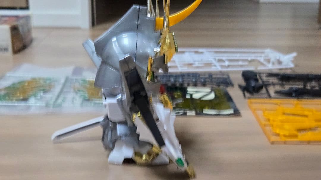 武威鳳大将軍 絶版 ガンダムBB戦士 一部組立済 武神輝羅鋼