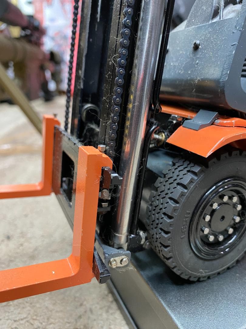 油圧動作ラジコンLESU 1/14 フォークリフトフルセット（うまく動きません）