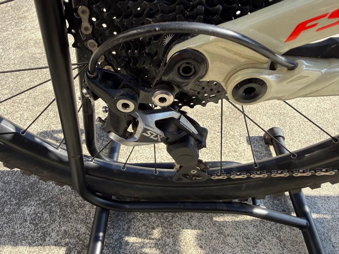 自転車本体 SPECIALIZED STAMPjumperSTAlloy 2019