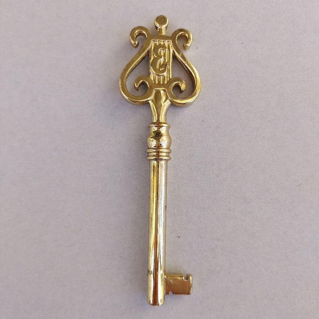 STEINWAY & SONS　グランドピアノの鍵