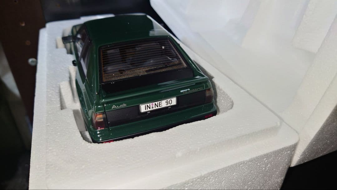 autoart 1/18 アウディ スポーツ クアトロ 1984