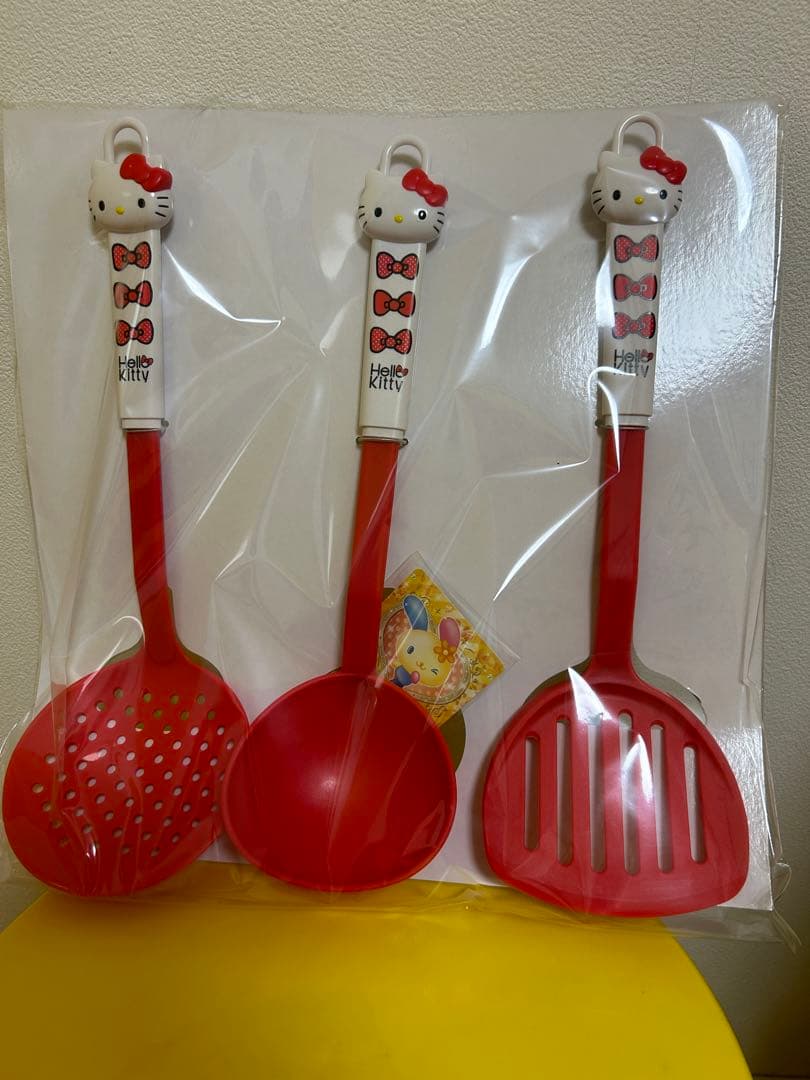 レトロ　非売品　ハローキティ　リボン柄調理ツール3点セット　未使用品　ウサハナ