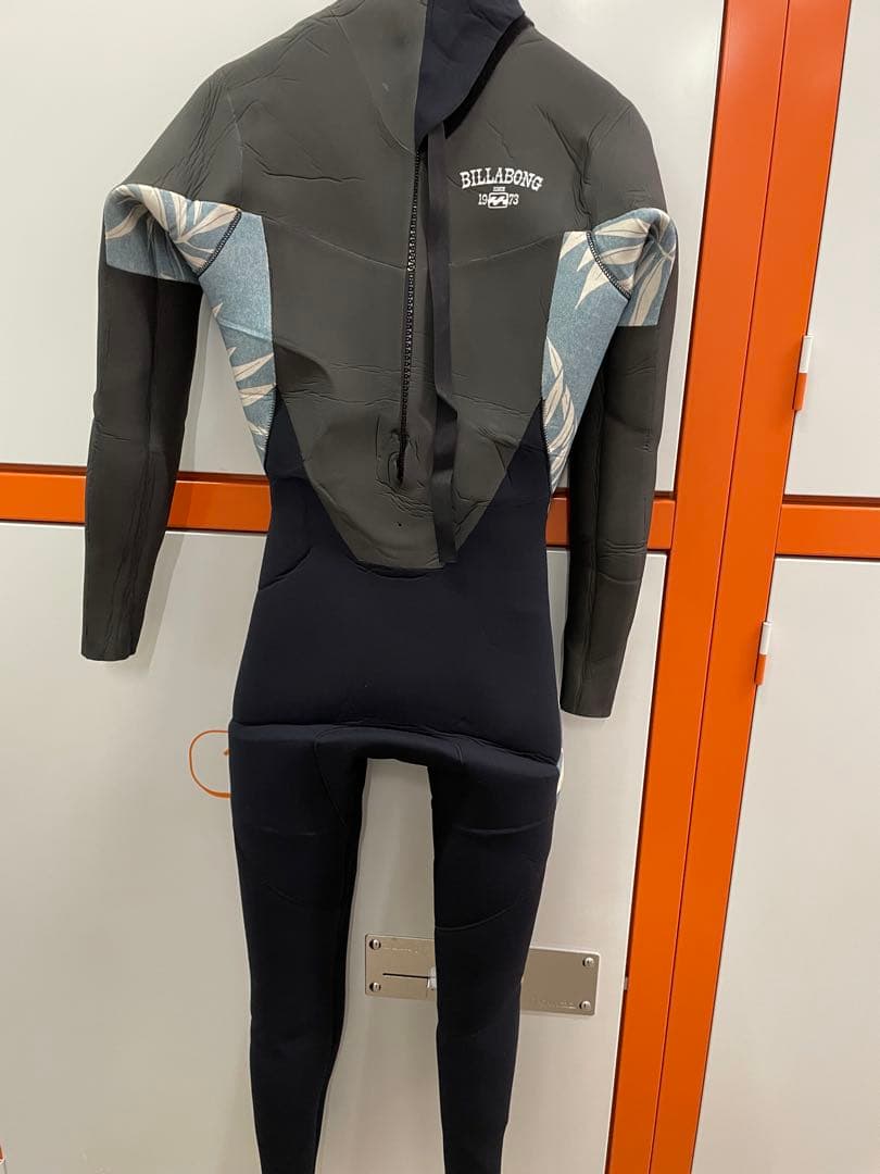 BILLABONG NEW CARBON-X SUPER BLACK セミドライ