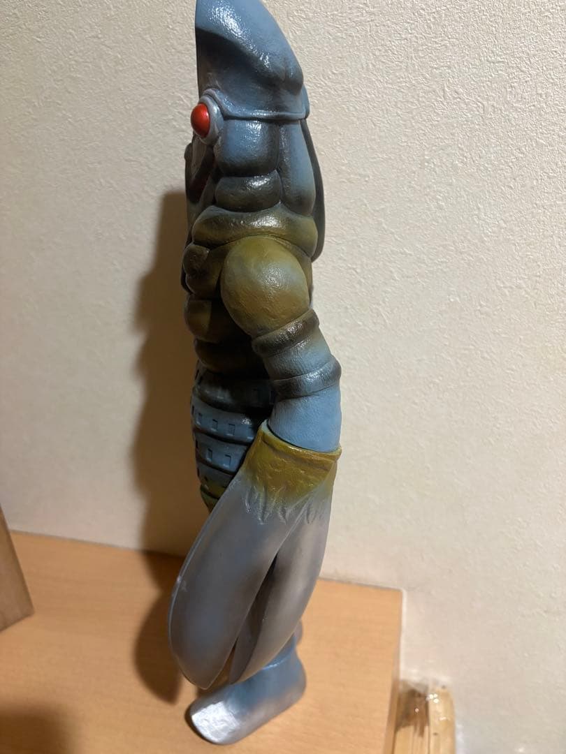 バルタン星人 限定版 ソフビ フィギュア ウルトラマン 5051251124