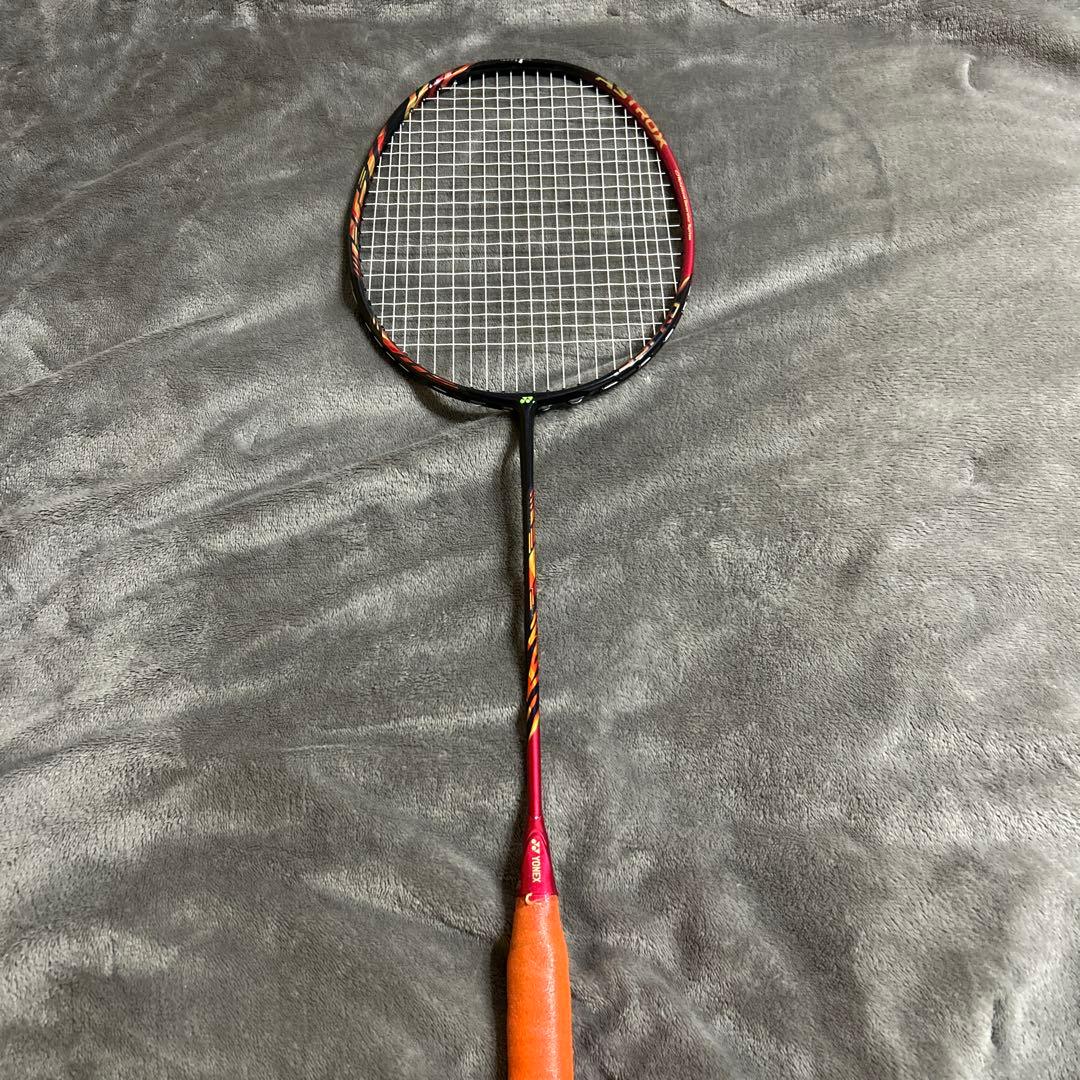 バドミントンラケット　アストロクス99プロ　【4ug5】