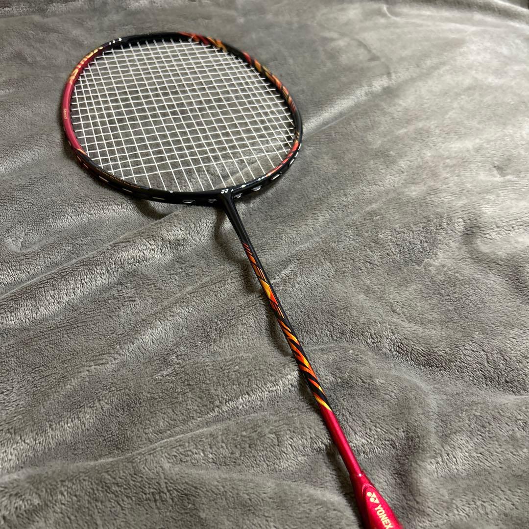 バドミントンラケット　アストロクス99プロ　【4ug5】