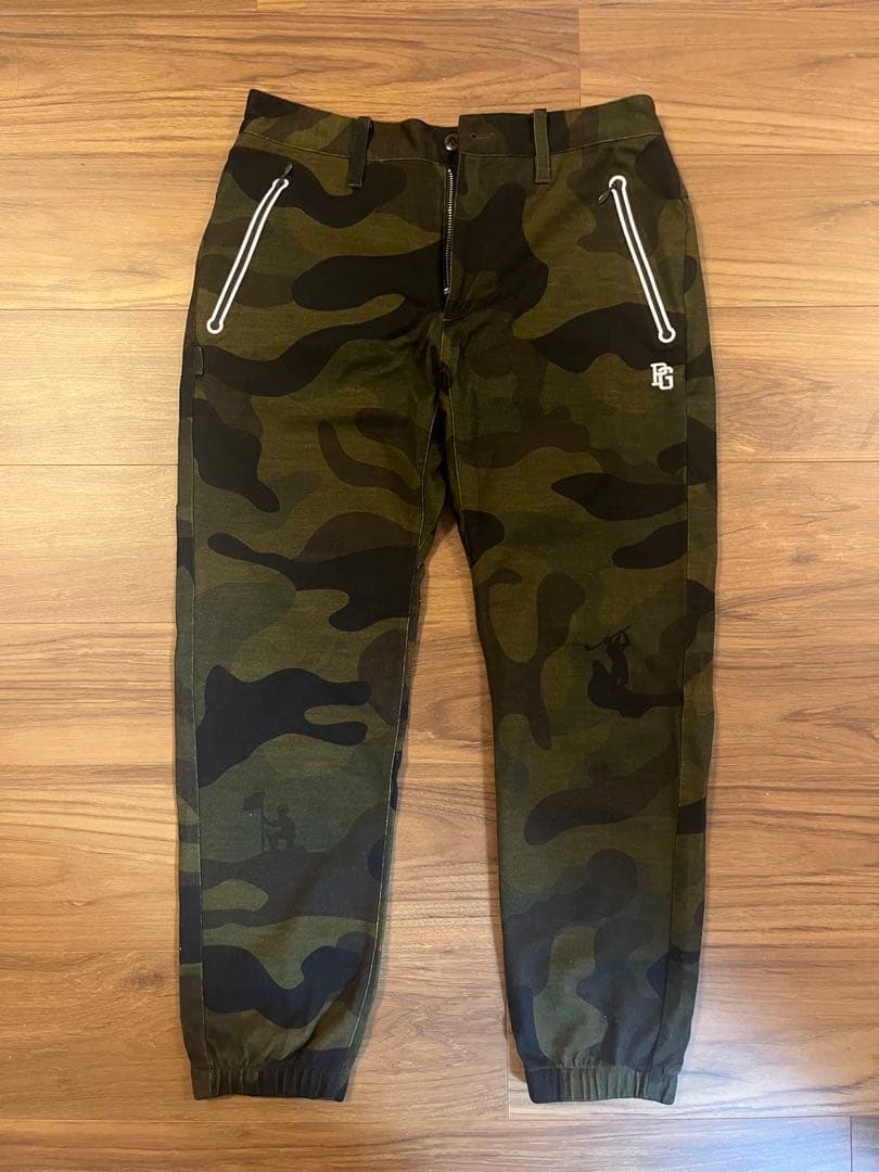 迷彩 ジッパーポケット付きパンツ（パーリーゲイツ）