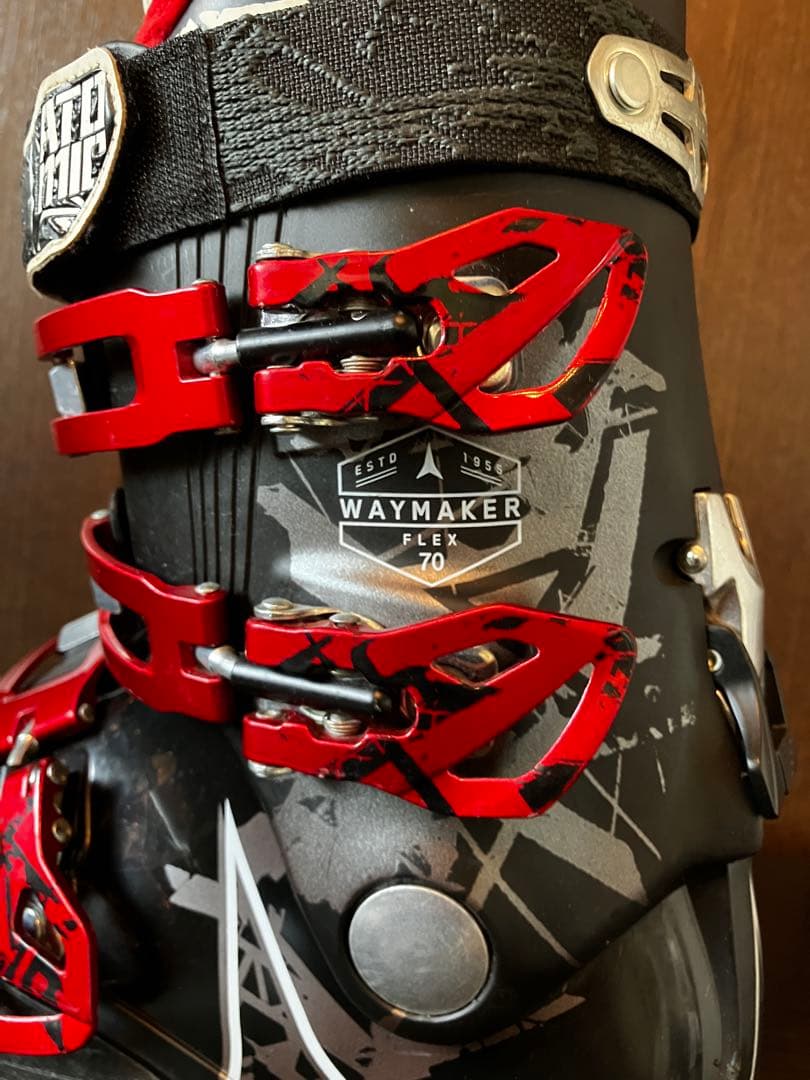 Atomic アトミック　スキーブーツ　waymaker 25-25.5cm