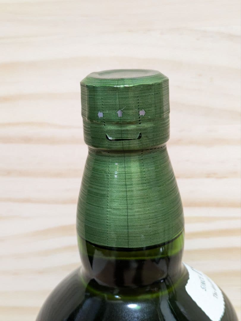 サントリー　シングルモルトウイスキー白州　43度 700ml　旧ラベル