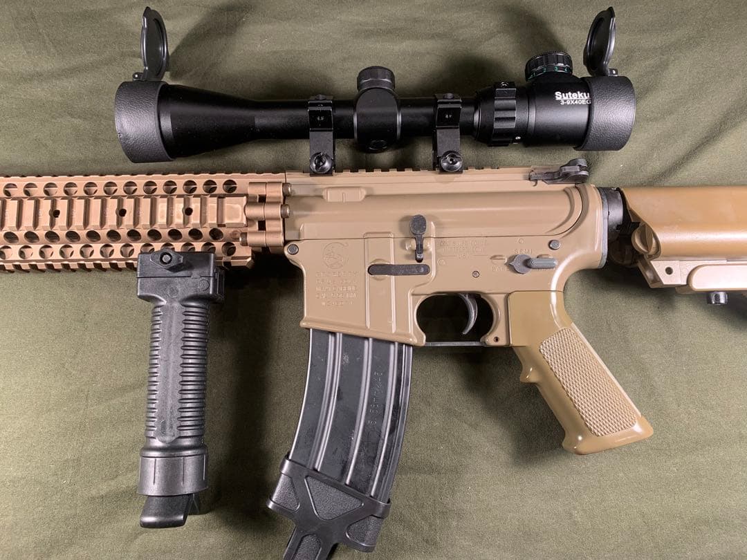 レシーライフル　東京マルイ　次世代　電動ガン　充電器等付属