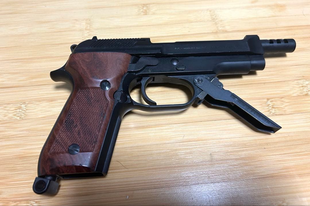 【カメレオンショップ】KSC M93R II ガスガン