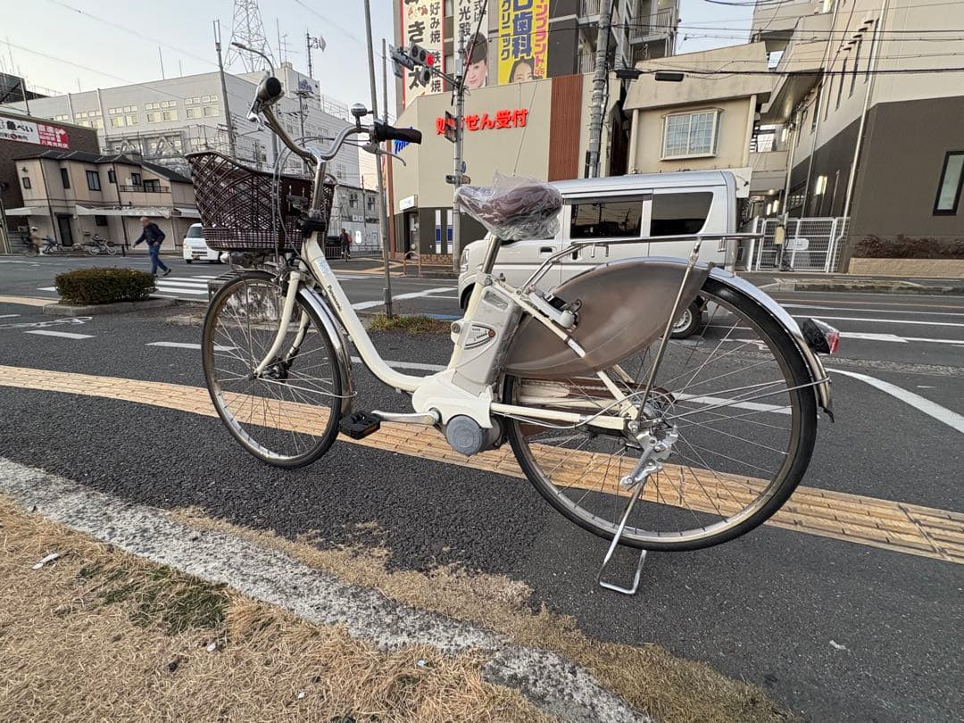 中古Panasonic電動アシスト自転車　8.9Ah 大阪　093番