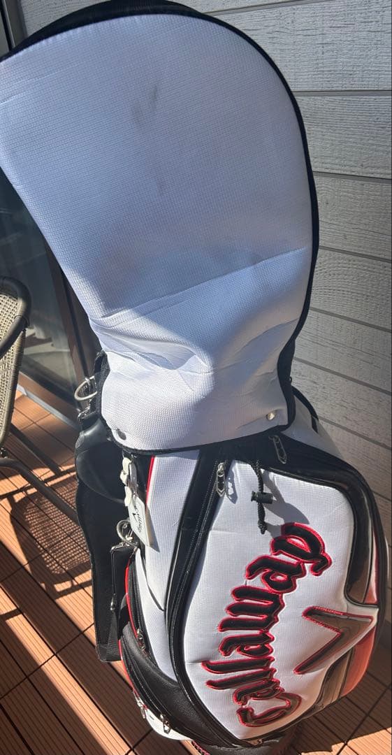 Callaway フルキャディバッグ ホワイト/レッド/ブラック