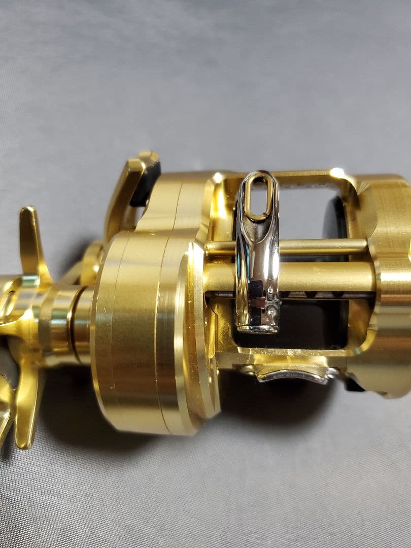 シマノ22オシアコンクエスト300XG　リブレCrazyoceanハンドル