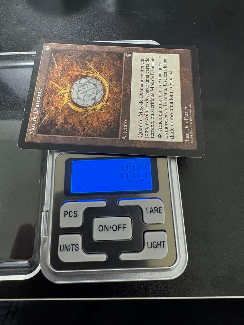 モックスダイアモンド　アーティファクトカード