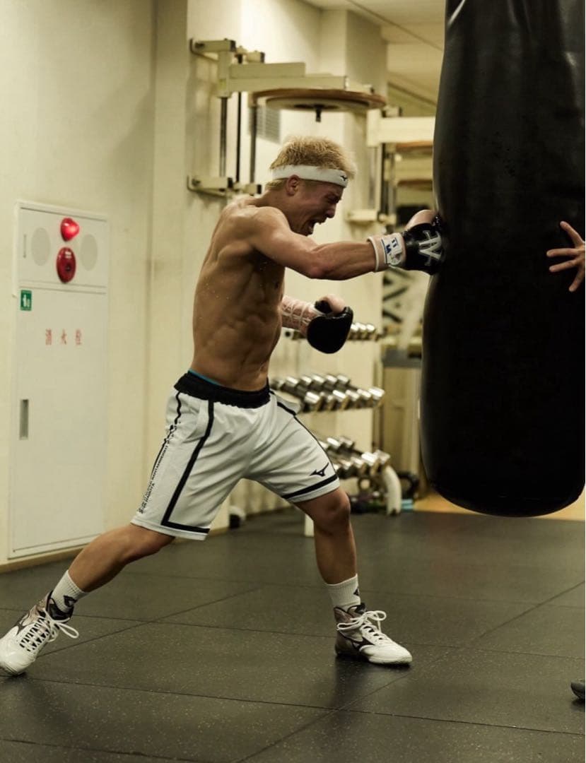 井上尚弥勝利記念 トランクステイストハーフパンツLサイズ アフマダリエフ