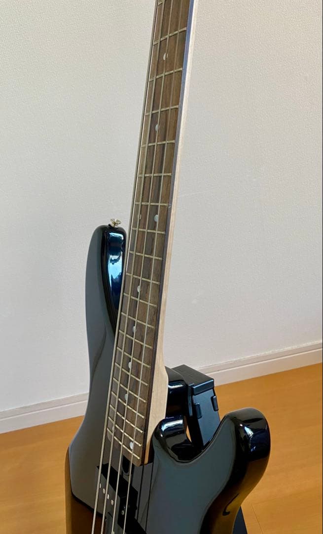 ベース YAMAHA 初心者 入門モデル ブラック スタンド付き