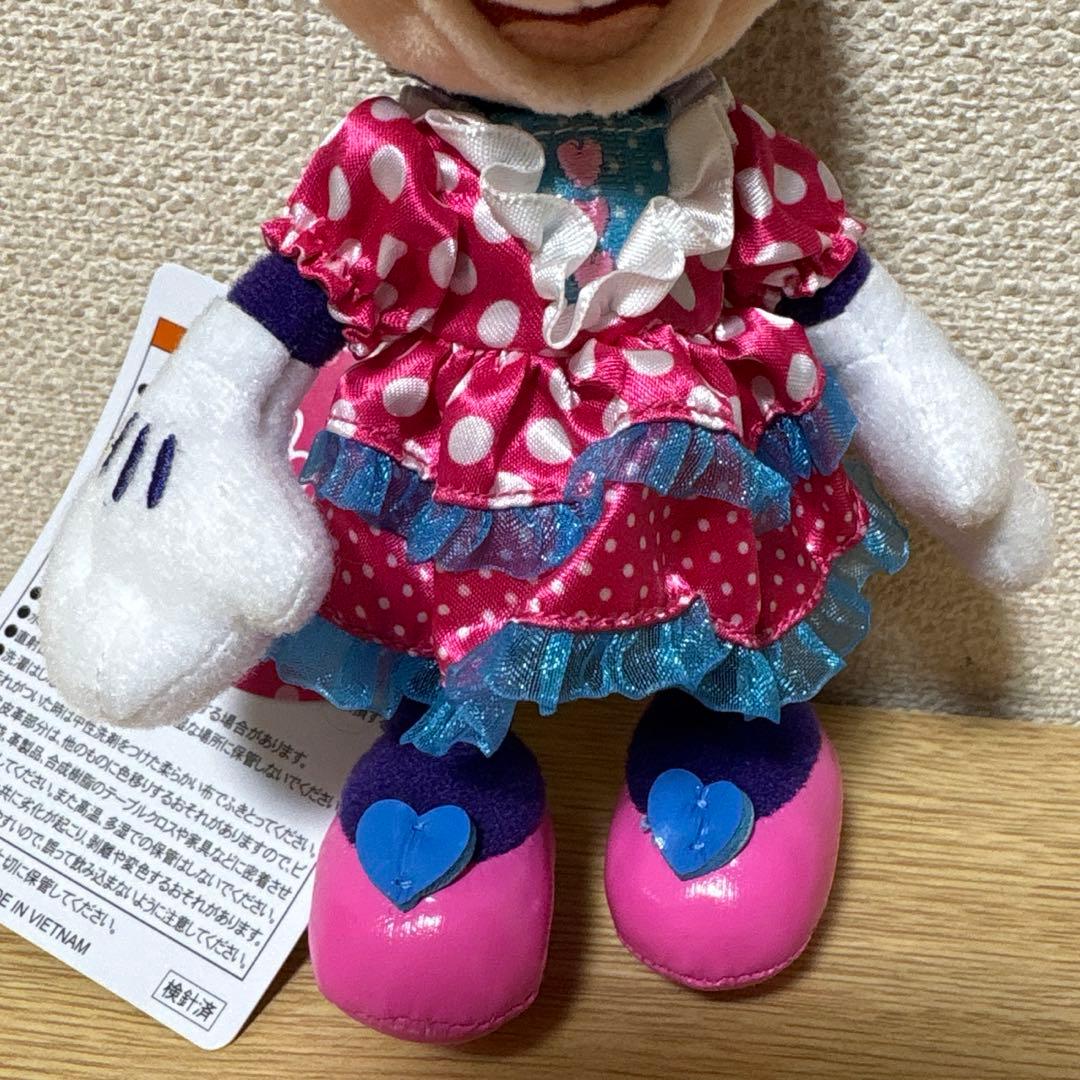 ミニーのファンダーランド　2024 ぬいぐるみバッジ　パルパルーザ