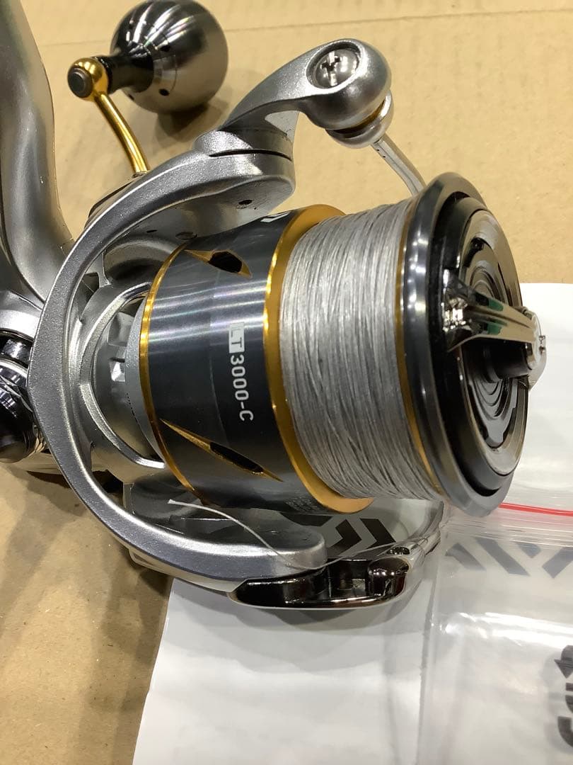 ダイワ 21 フリームス LT3000-C スピニングリール未使用品