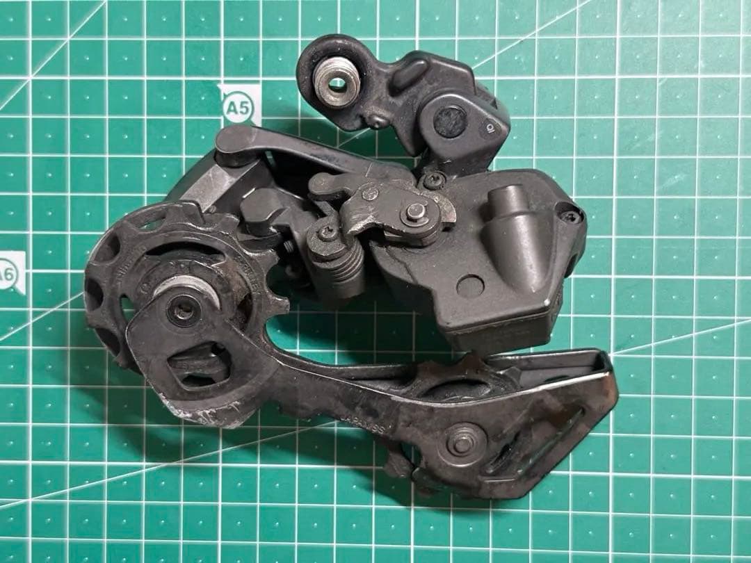 シマノ アルテグラ di2 r8070 油圧 ディスクブレーキ　コンポセット