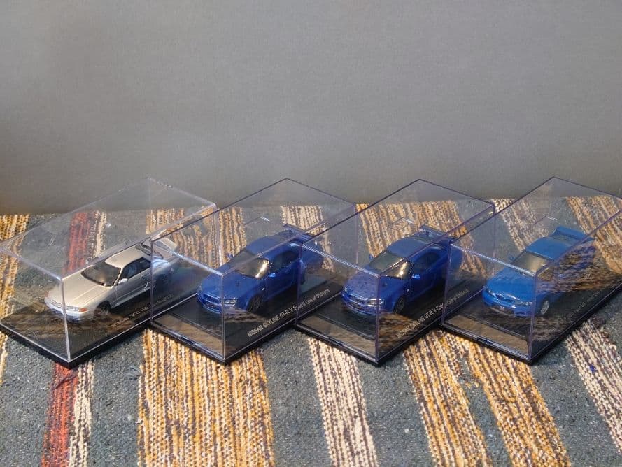ミニカー R35GT-R GT5 COLLECTOR'S Edition 1/43